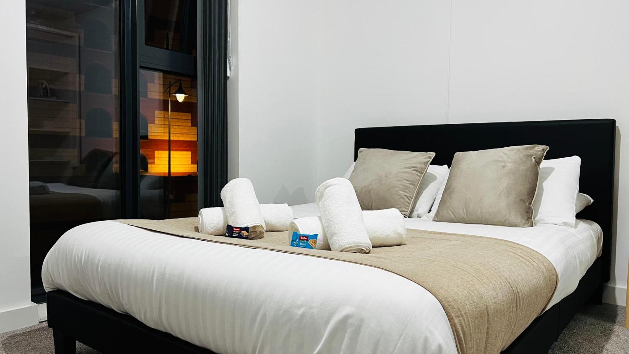 Last-Minute Specials L Book It Now L Sleeps Up To 4 L 2 Bed 2 Bath - Gym - Prime Birmingham Location L Jvt Short Lets المظهر الخارجي الصورة