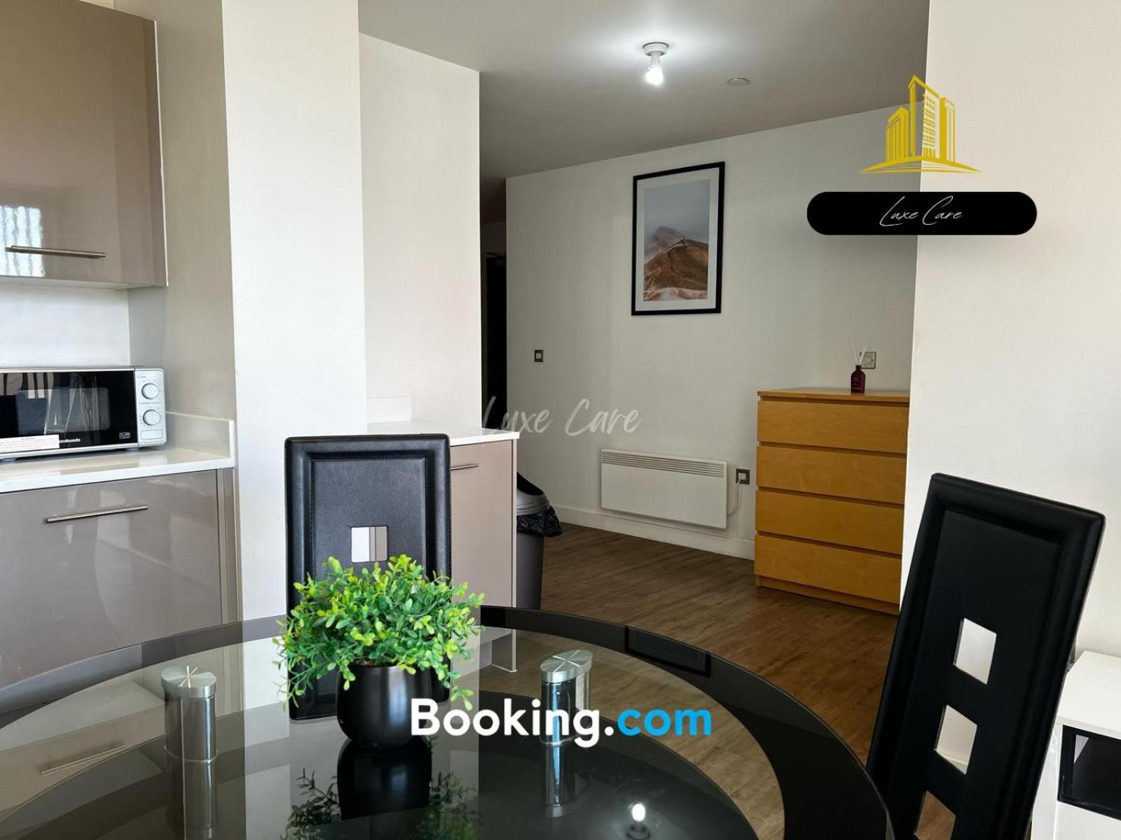 Last-Minute Specials L Book It Now L Sleeps Up To 4 L 2 Bed 2 Bath - Gym - Prime Birmingham Location L Jvt Short Lets المظهر الخارجي الصورة